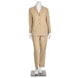 Rafaella Cream Grey White Stripe 2 pc Pant Suit Size 18W